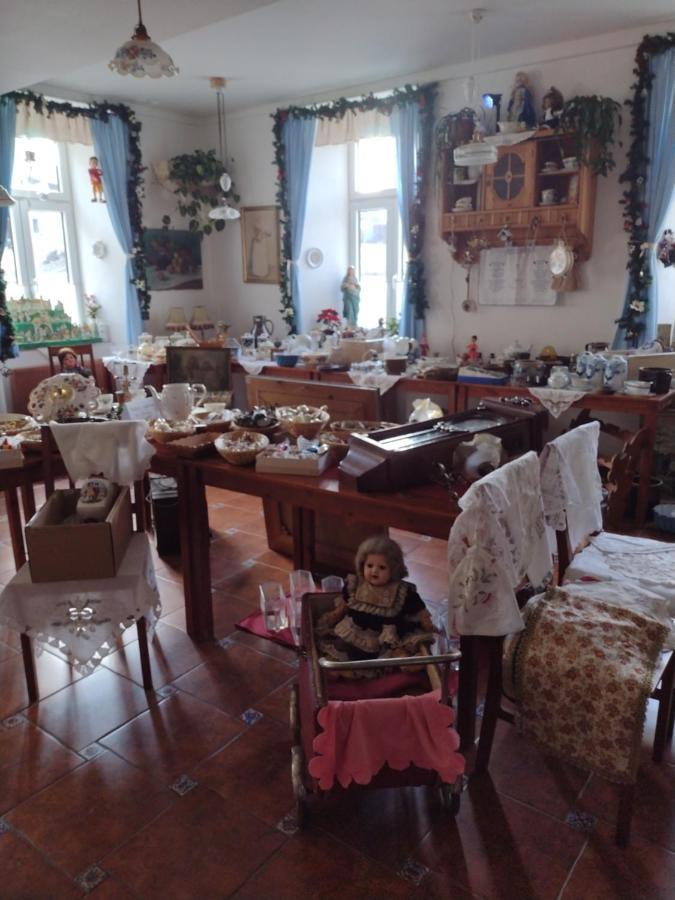 Nová Bystřice Restaurace A Penzion Ubrousku Prostri Se מראה חיצוני תמונה